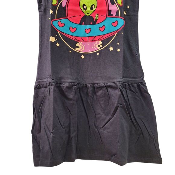 Spotted Zebra Girl Far Out Spaceship Lovely Alien Black Dress Size Medium(8) - Picture 5 of 9